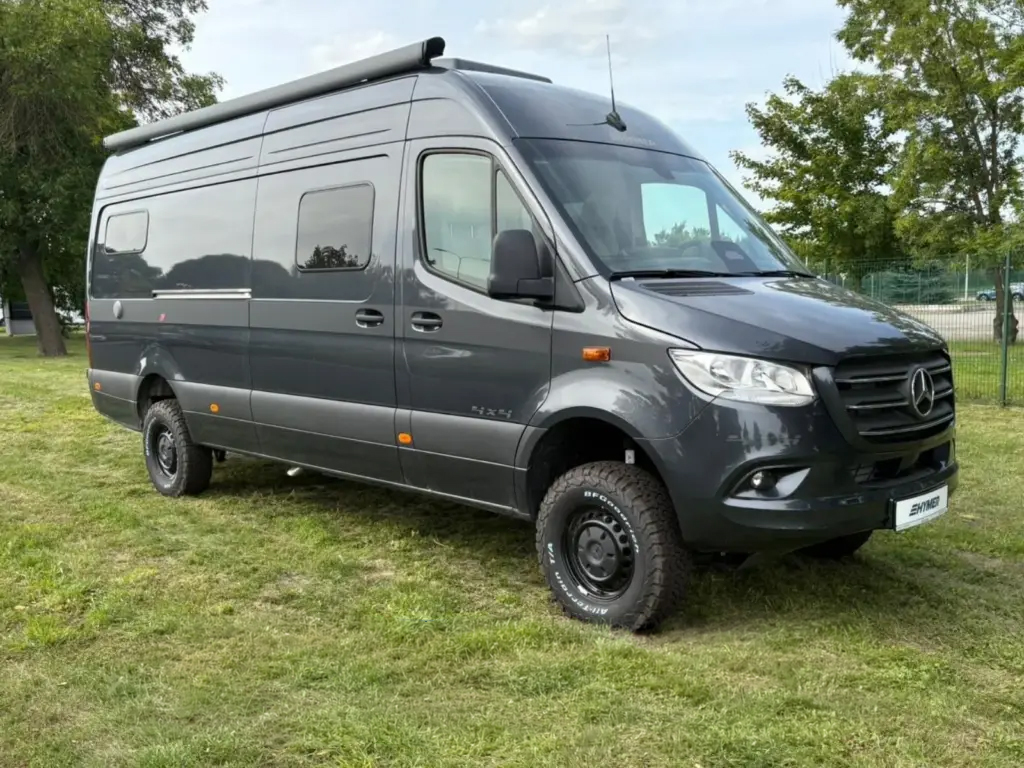 CamperSpot wyprzedaje kampery